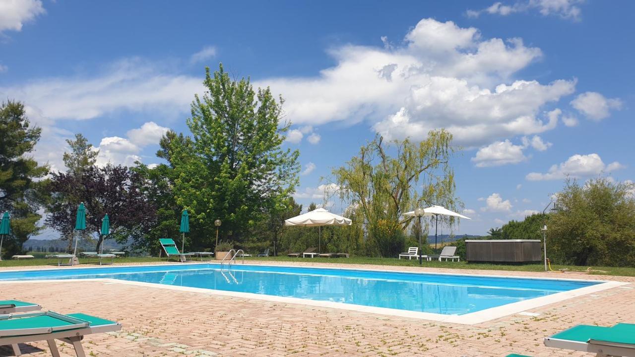 Agriturismo Colleverde Selvatelle Exterior photo